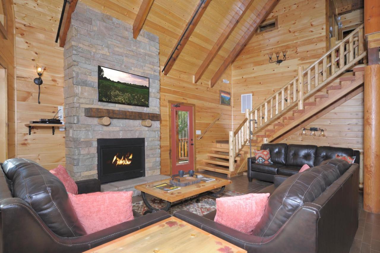 Ridge View Lodge Nature And Mountain View - Hot Tub - Firepit - Yard - Games Gatlinburg Extérieur photo