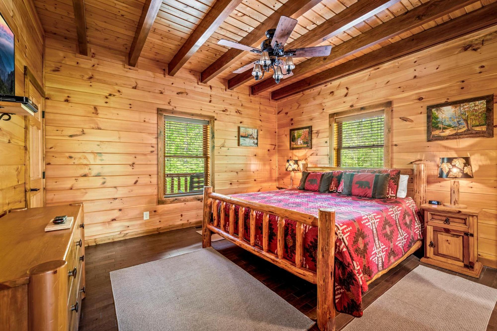 Ridge View Lodge Nature And Mountain View - Hot Tub - Firepit - Yard - Games Gatlinburg Extérieur photo