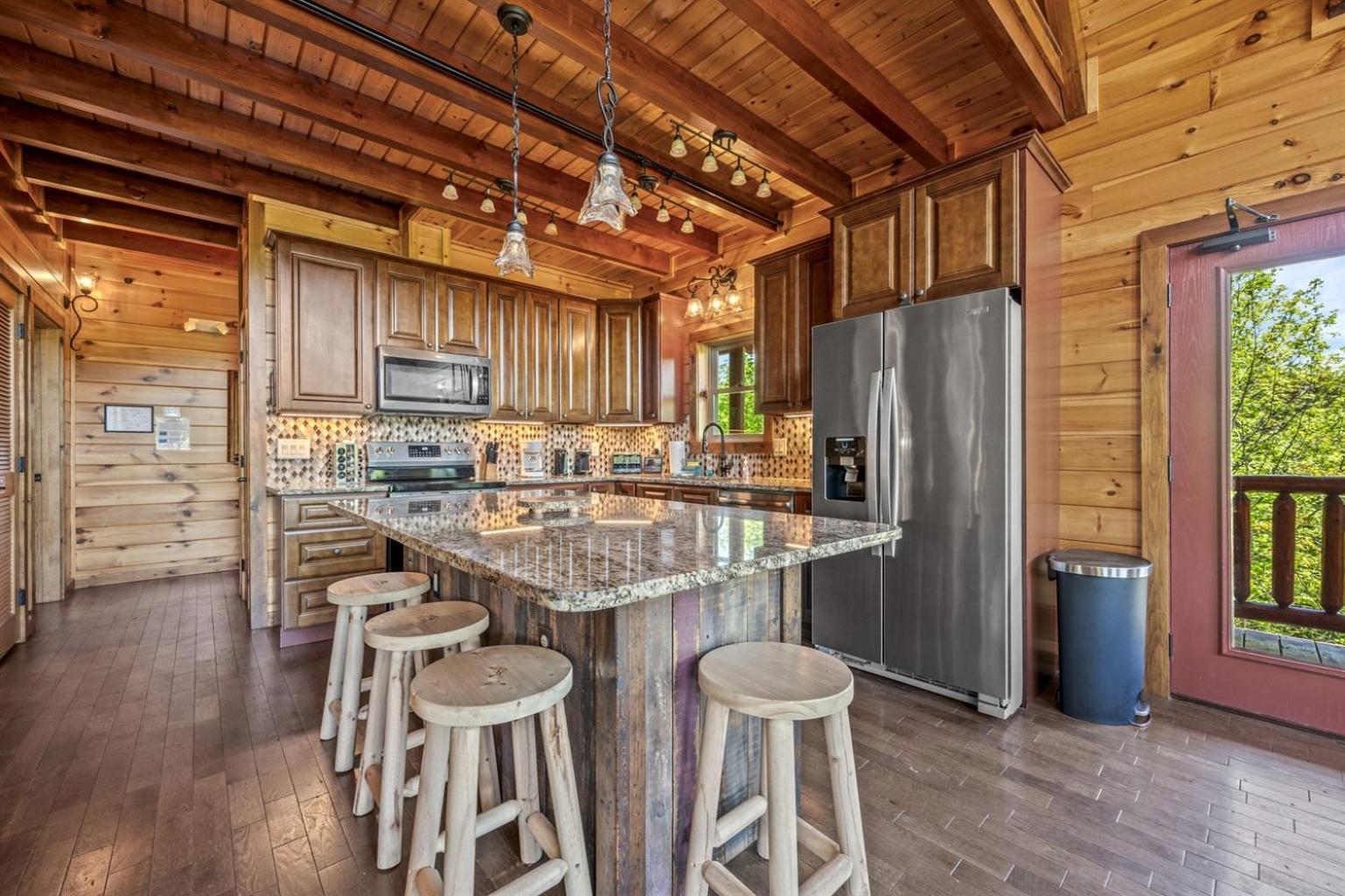 Ridge View Lodge Nature And Mountain View - Hot Tub - Firepit - Yard - Games Gatlinburg Extérieur photo