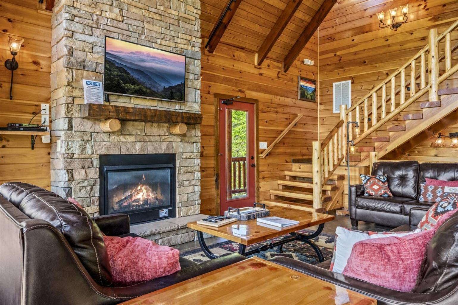 Ridge View Lodge Nature And Mountain View - Hot Tub - Firepit - Yard - Games Gatlinburg Extérieur photo